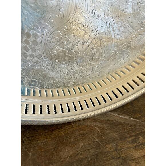 Vintage Silver Plated Sheridan Large Round Tray | Cottagecore Farmhouse - Picture 3 of 8